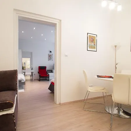 Apartment Red Bike Zagreb Room photo
