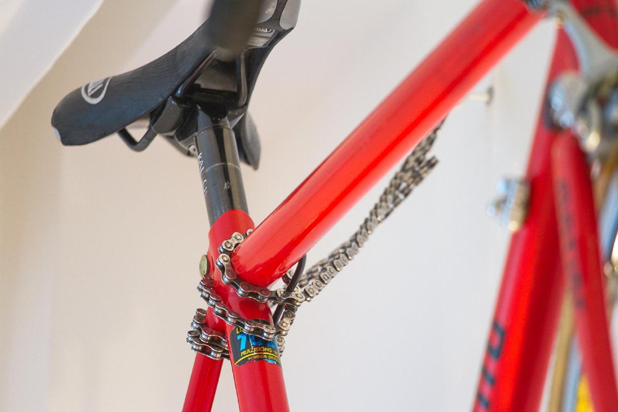 Apartment Red Bike